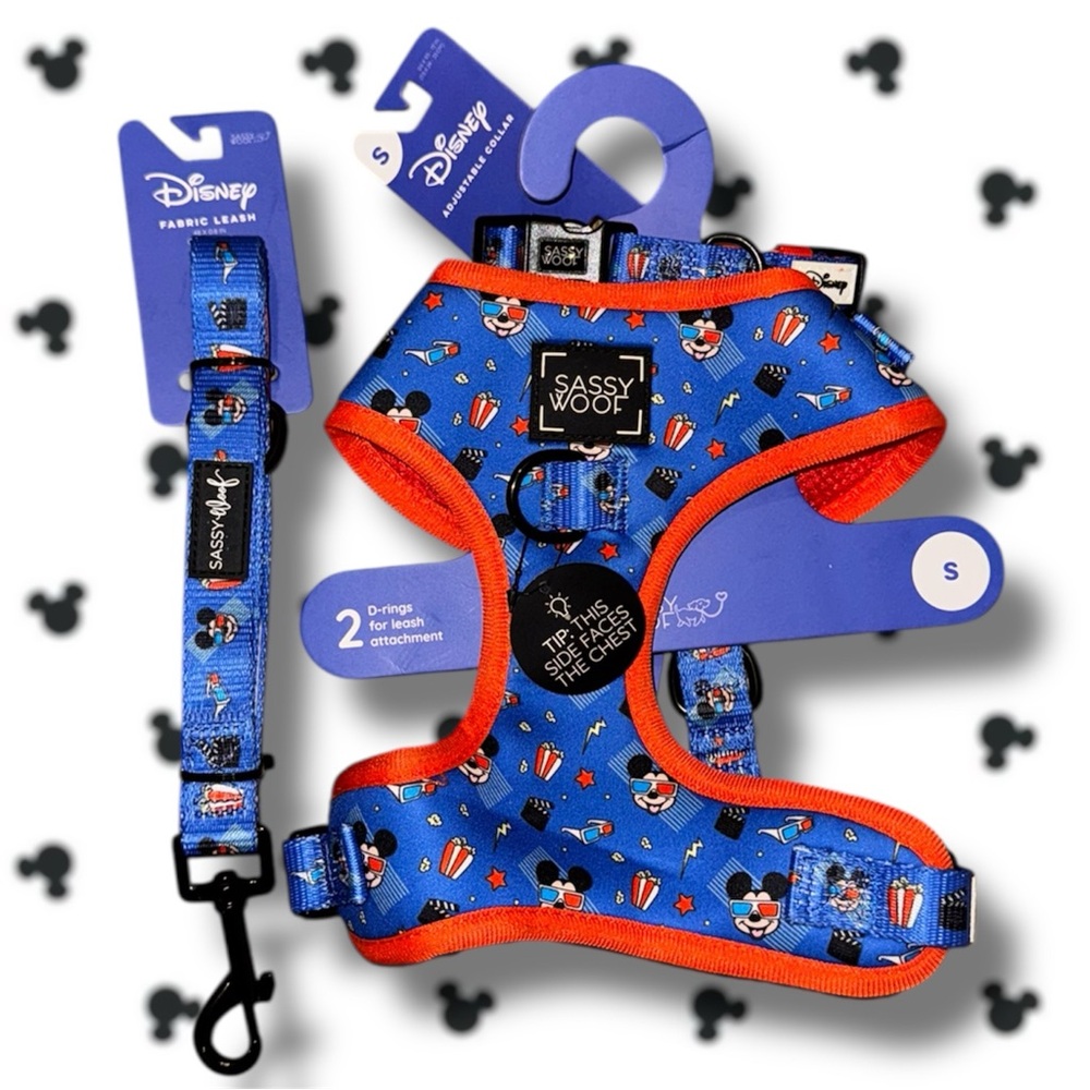 SOLD❌ NWT✨ 3pc set Sassy Woof x Disney Mickey Mouse Walk Set, XS Small